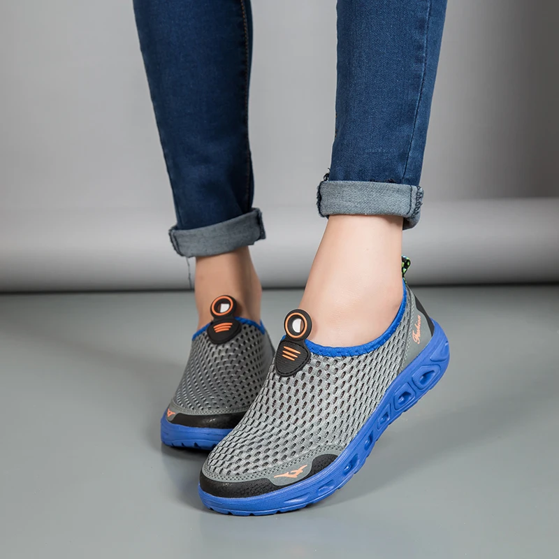 Кроссовки мужские сетчатые без шнуровки легкие дышащие Сникерсы для ходьбы