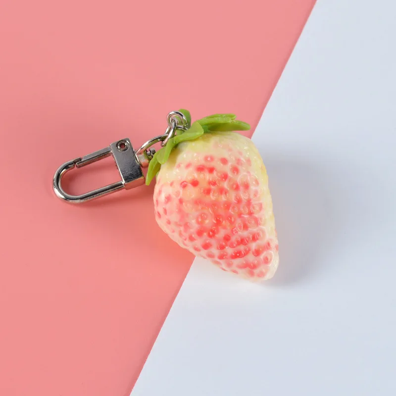 

New Simulation Milk Strawberry Keychain Creative PVC Fruit Food Strawberry Photography Model Car Bag Pendant Ornaments Gift