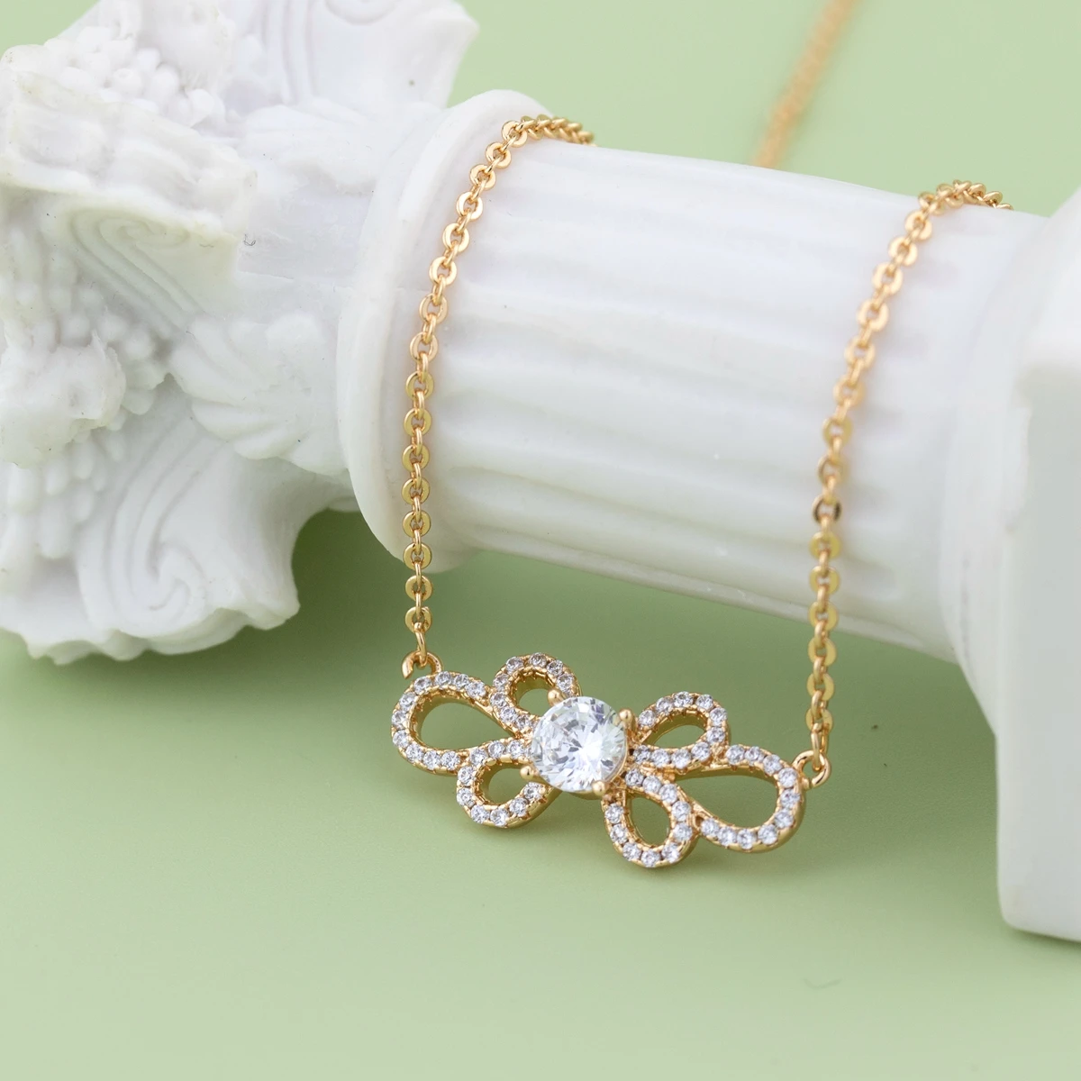 

Рождественские подарки для девочек, ювелирные изделия для женщин, изящное женское ожерелье с золотым покрытием, креативное эффектное модно...