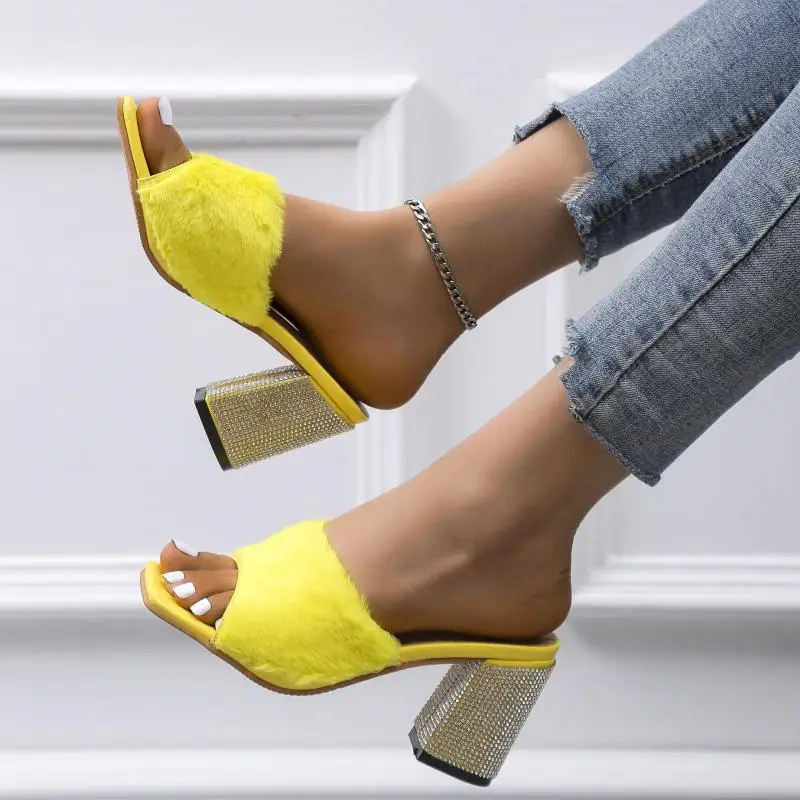 

Женские шлепанцы на толстой подошве, туфли на высоком каблуке с мехом, размеры 36-43, роскошная обувь для лета, 2022