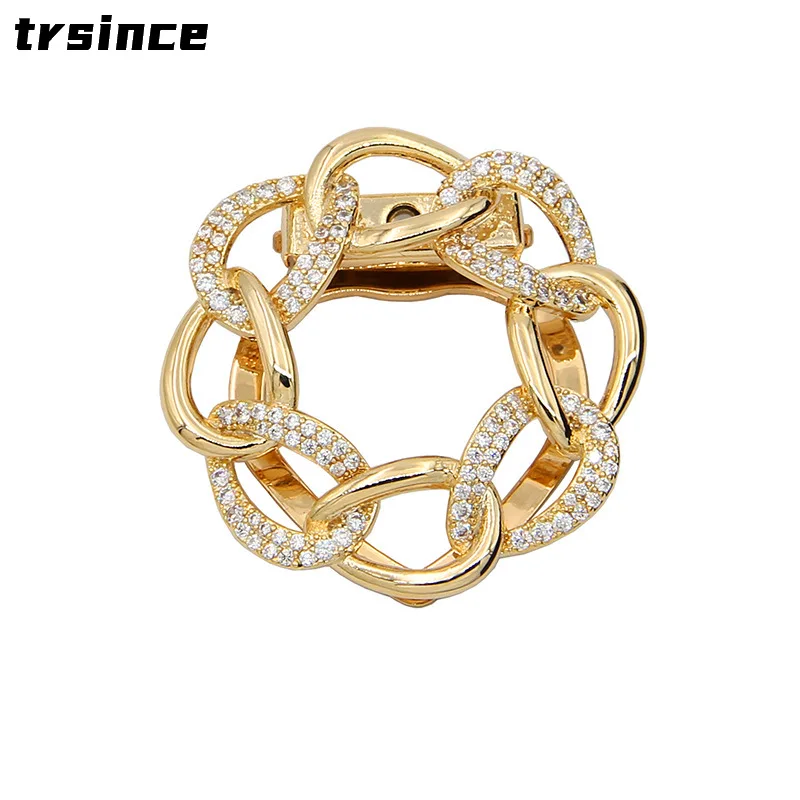 

Korean Version Non-fading Silk Scarf Buckle Brooch for Women Dual-use High-end Spring and Autumn Coat Handbag Pins Jewelry Gift