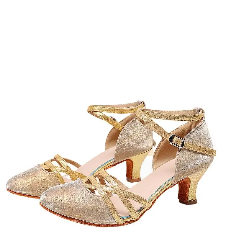 

Latin Dance Shoes Women Square Dance Shoes Adult Four Seasons Ballroom Shoes Soft Soled Shoes Prevent Slippery wear-resisting
