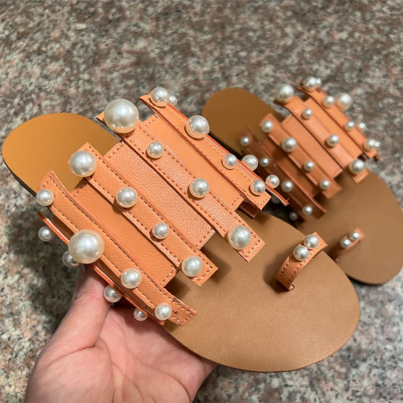 Women's Summer Slippers 2022 New Fashtion Pearl Flat Non-slip Casual Sandals High Quality Outer Wear Toe Beach Shoes 36-43