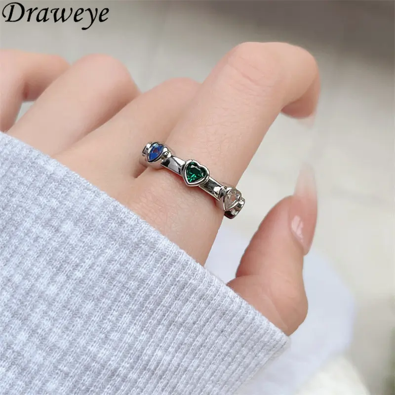 

Draweye Jewelry Colorful Zircon Heart Metal Korean Fashion Sweet Rings for Women Forefinger Simple Vintage Anillos Mujer