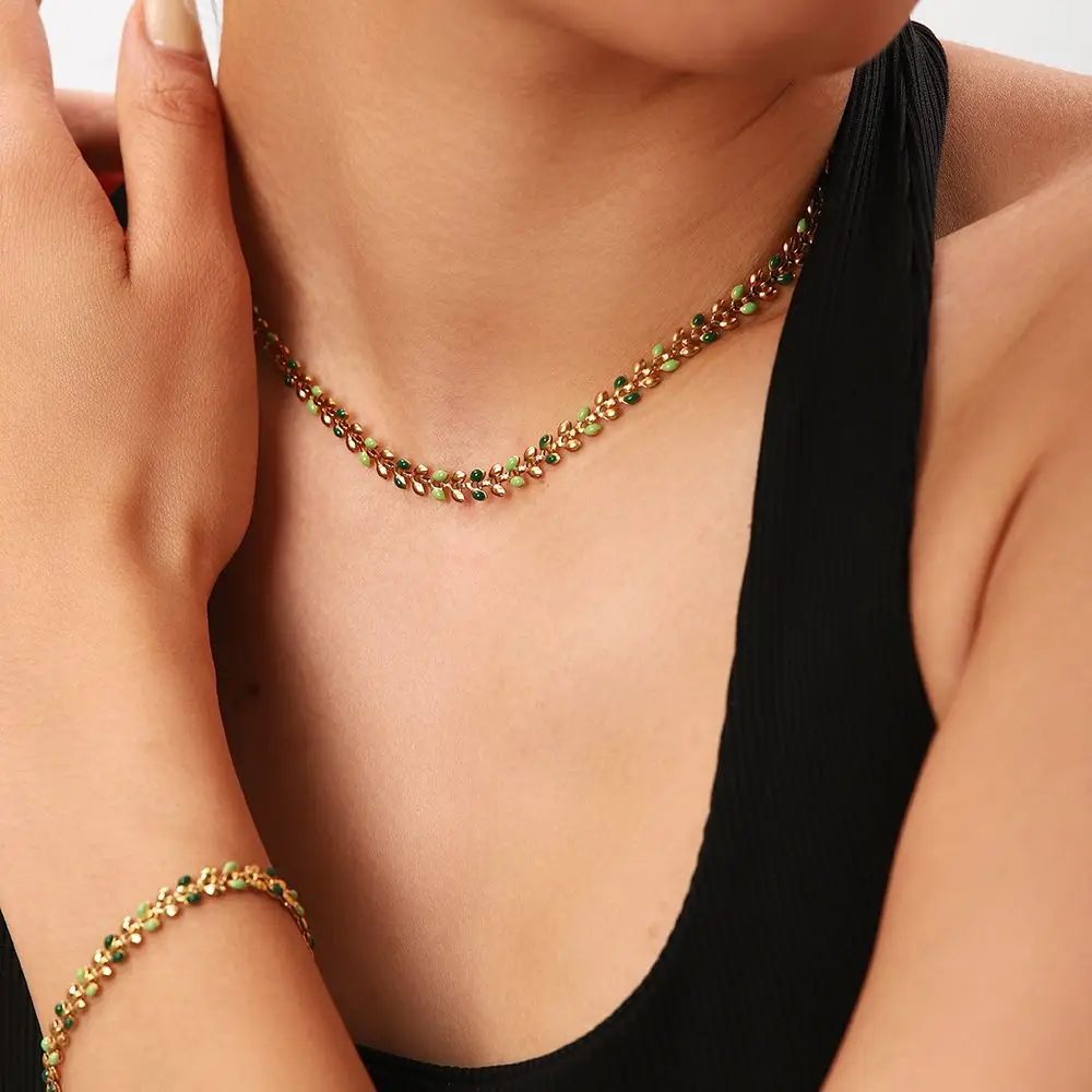 

18K Gold Leaf Necklace For Women Design Simple Oil Drip Necklace For Girl Ladies Stainless Steel Necklace Jewelry Gift