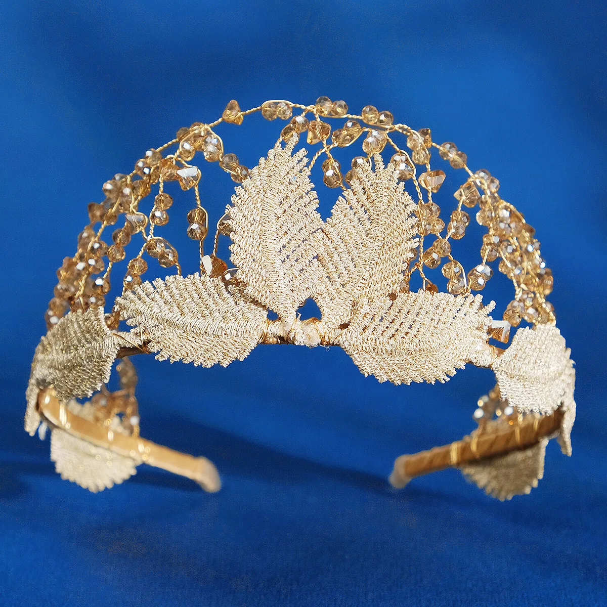 

Luxury Gold Beaded Leaves Hair Hoop Light Mesh Braided Crystal Hair Accessories Wedding Pressure Hair Hoop Bride Hairband