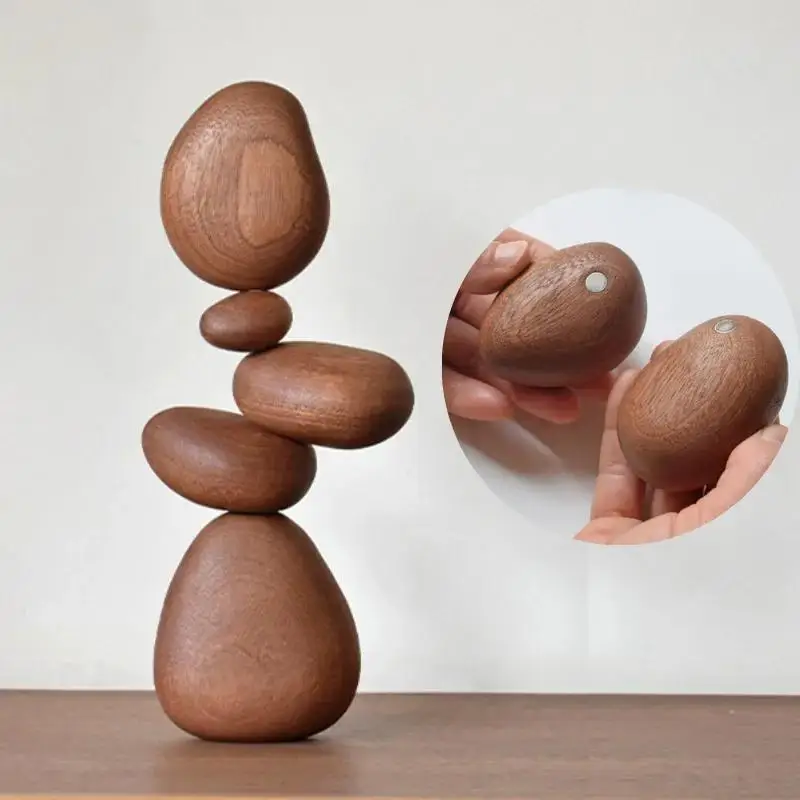 Статуэтка из массива дерева