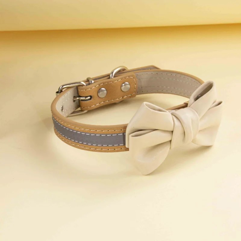 

Bow Pet Collar with Bell Leather Collar Anti Loss Cat Accessory