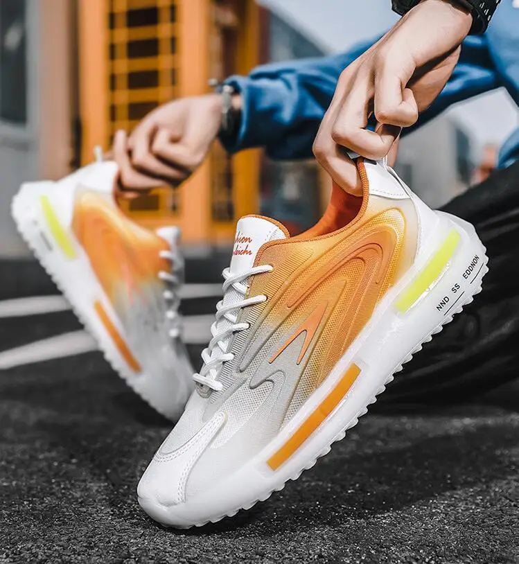 Men Sneakers Comfortable Breathable 2022 New Casual Lightweight All-match Male Running Non-Slip Fashion Board Shoes Streetwear