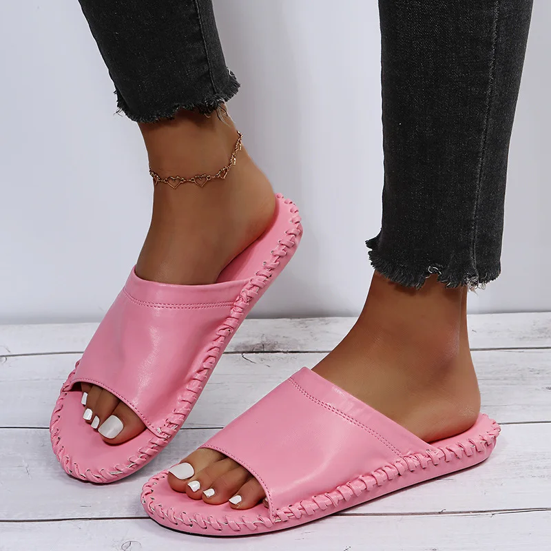 

2022 New Summer Women Leisure Fashion Flat Sandals Comfortable Soft Bottom Women's Breathable Beach Sandals Large Size 35~43