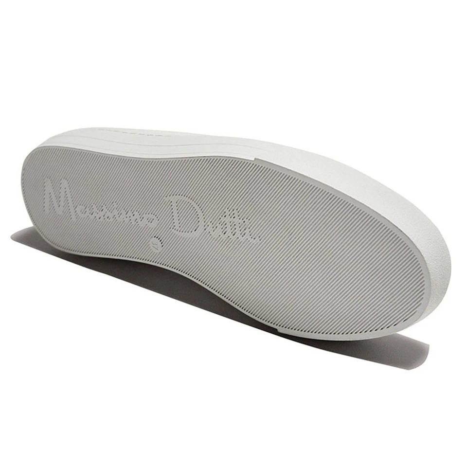 Brand Women Skateboarding Flat Female Sneakers Zapatos Mujer Luxury Shoes Rubber Non-slip Cricket Shoes Woman Casual Sport Shoes