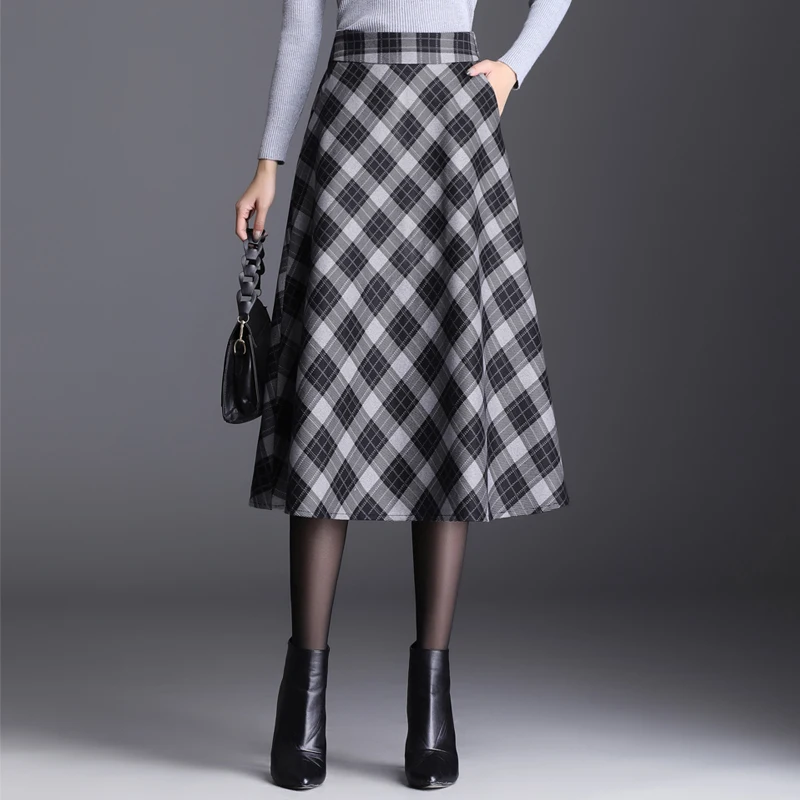 

ZUZK Vintage Woolen Long Plaid Skirt For Women Autum Winter Elastic High Waist Fashion Skirt Elegant Big Swing Mid-long Skirts