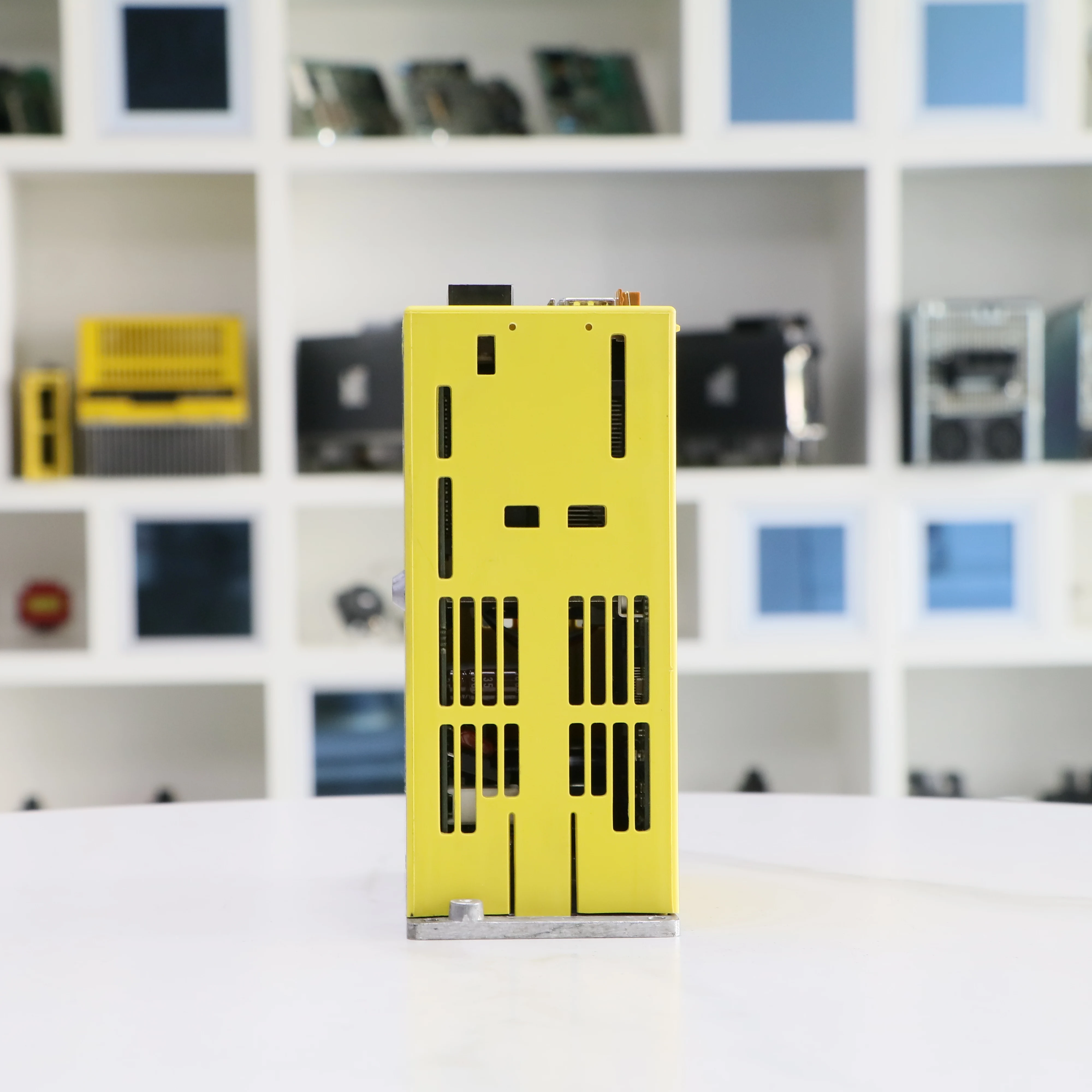 Усилитель Fanuc A06B-6093-H111