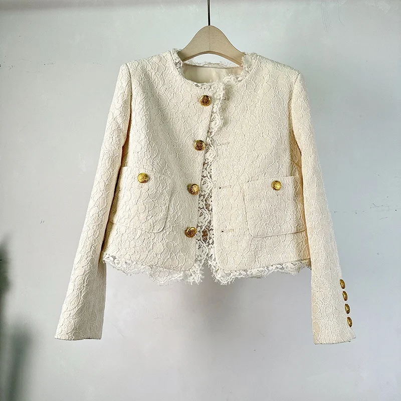 Куртка женская короткая с кружевом
