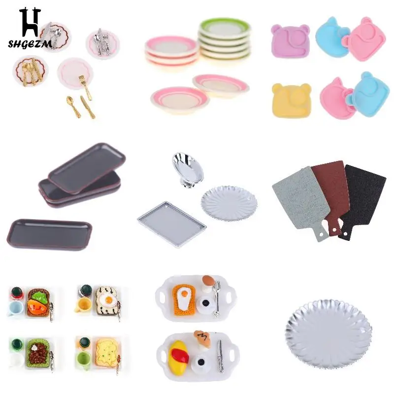 

4pcs/set Dollhouse Red Side Sushi Rice Roll Dish Dollhouse Miniature Tray Food Tray Dish Model Kitchen Toys Dollhouse Accessorie