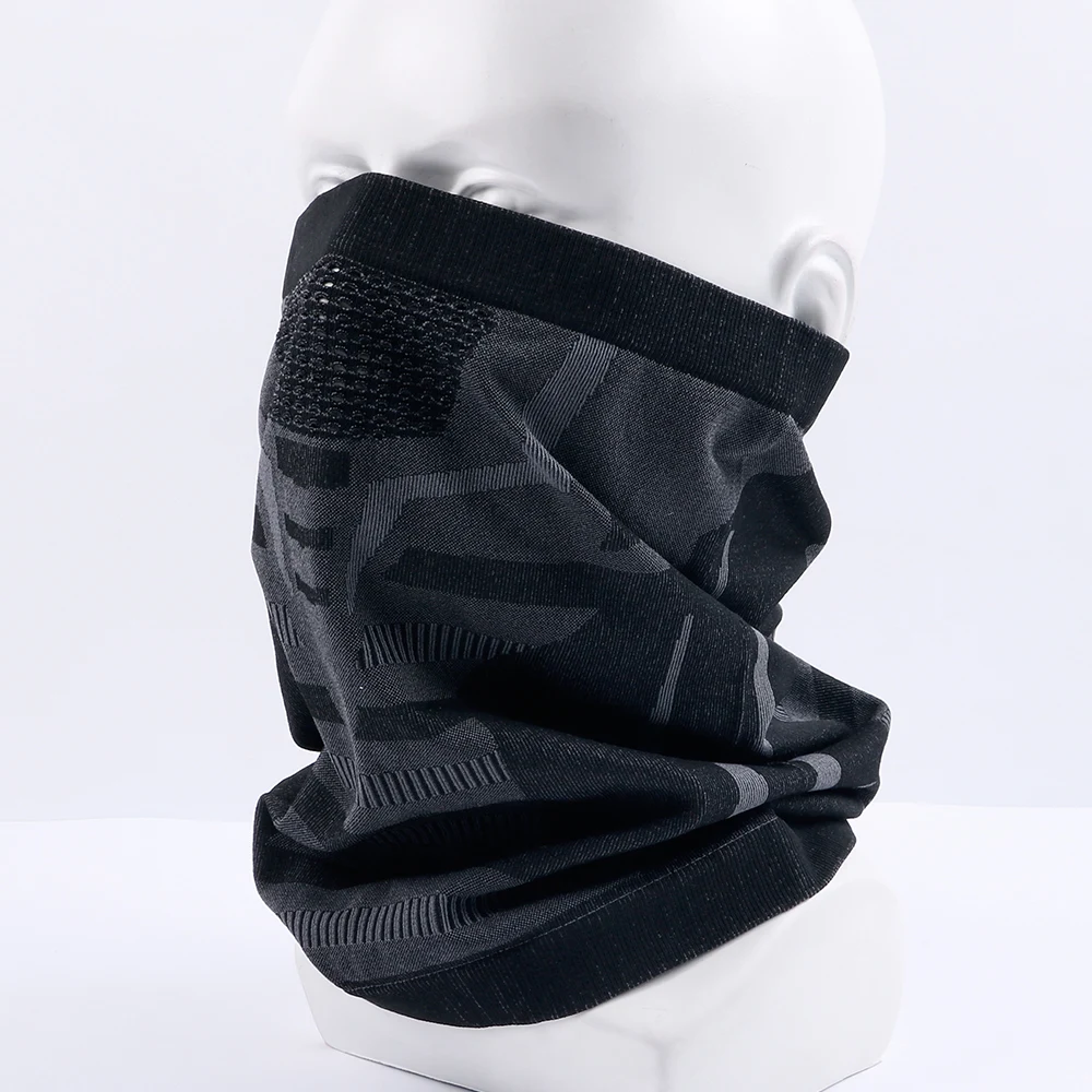 Рисунок 2 - Полностью черный модный плюшевый