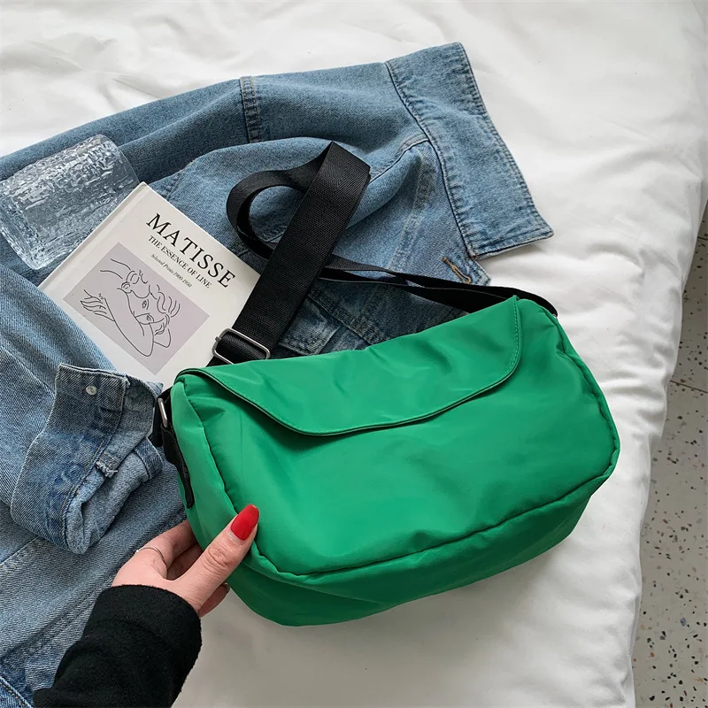 

Korean Version of The Japan New Nylon Simple Fashion Small Shoulder Women Casual shoulder Diagonal Crossbody Bag