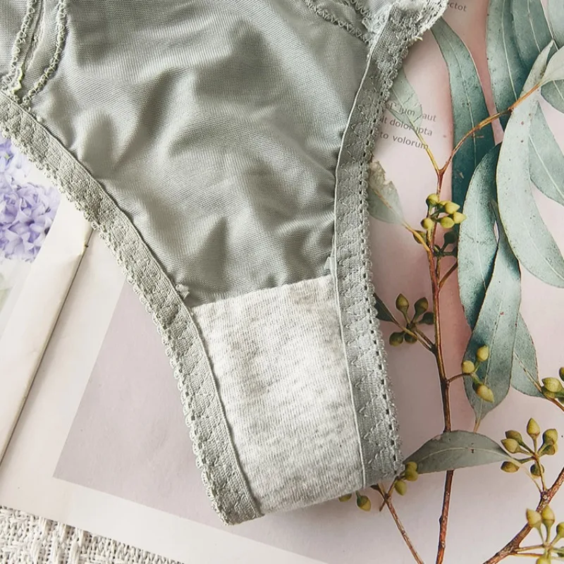 Женские кружевные стринги с вышивкой из ледяного шелка цвета в ассортименте