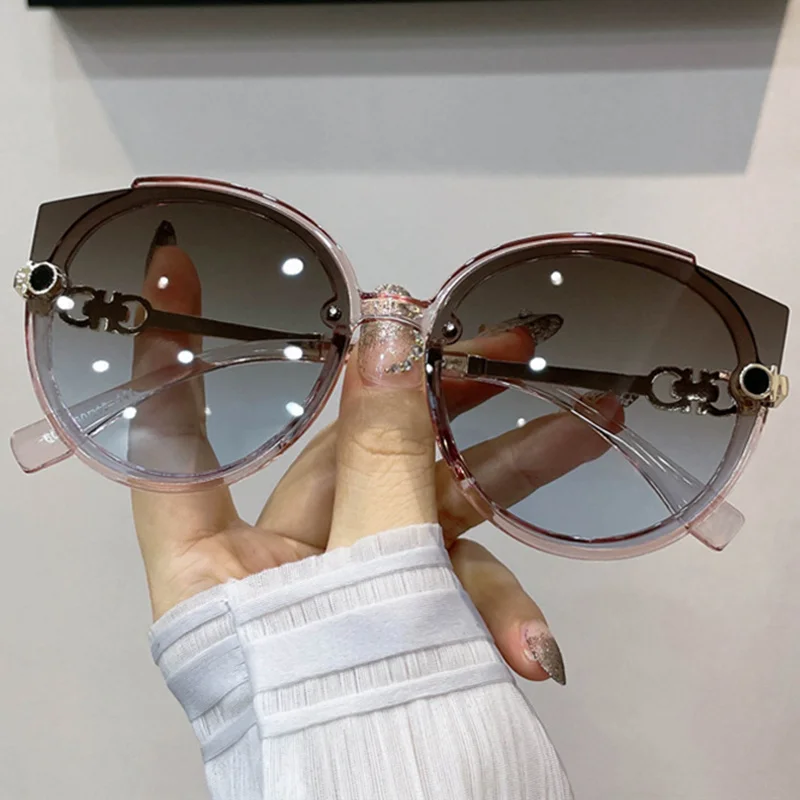 

2022 New Vintage Cat Eye Round Sunglasses Women's Korean Version Metal Rimless Gradient Sun Glasses Luxury Shades UV400