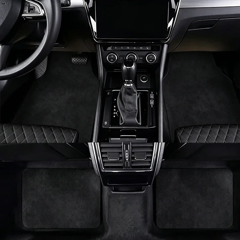 Фото Комплект из 4 всепогодных автомобильных ковриков для Changan Alsvin: легко чистятся, прочные, противоскользящие, для защиты салона №2