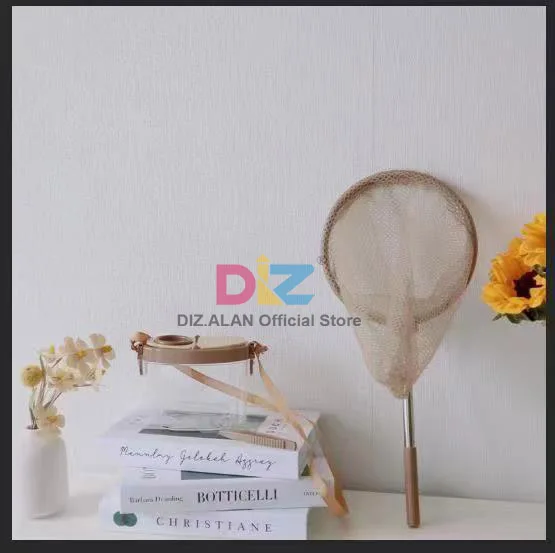 Детская коробка для сбора насекомых с лупой и бабочкой |