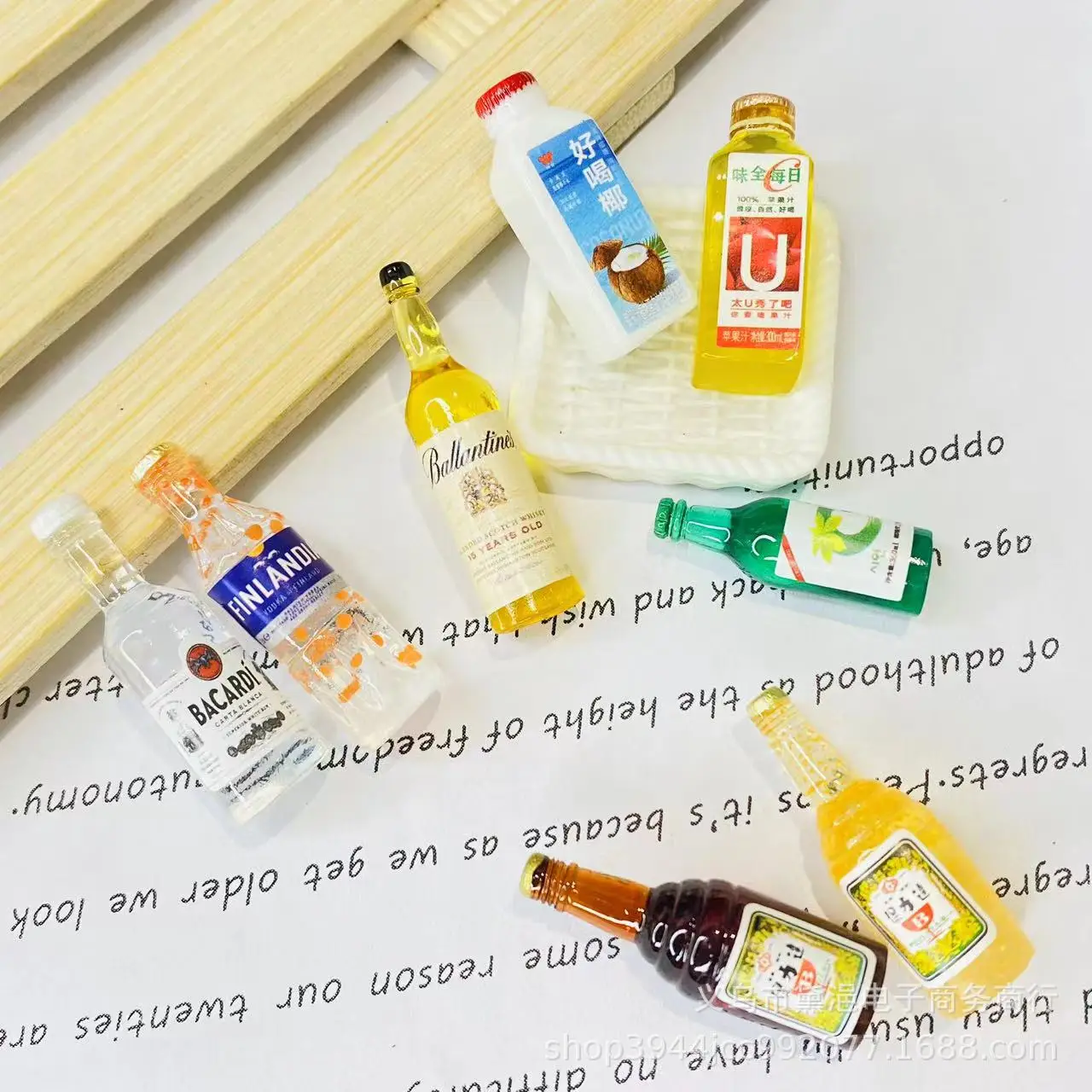 

Миниатюрная винная бутылка, бутылка для напитков, пищевая и игровая заколка для волос, резиновые аксессуары, 10 шт.