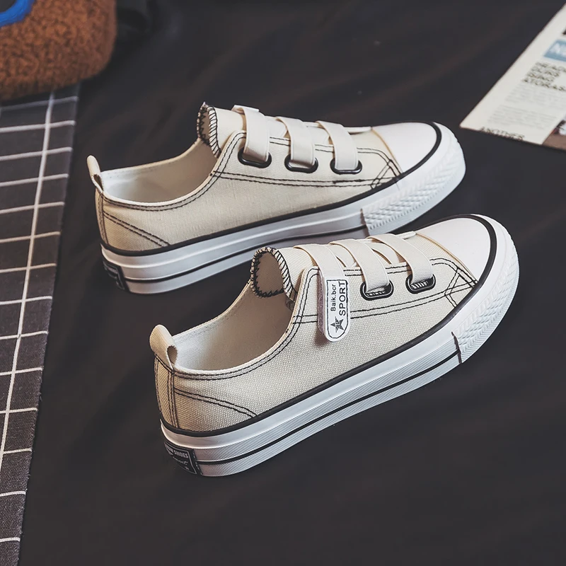 

Spring 2021 New Cloth Shoes Low Top Flat Bottom Casual White Canvas Shoes Hook Loop 35-40 Nice Quality Students Leisure Shoes