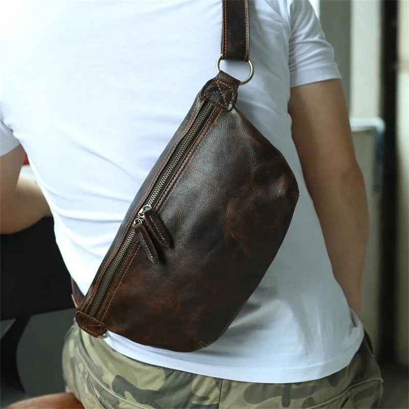 

Genuine Leather Shoulder Bag Anti-Theft Chest Casual Waterproof Diagonal Version Of The Headset Hole s Waist