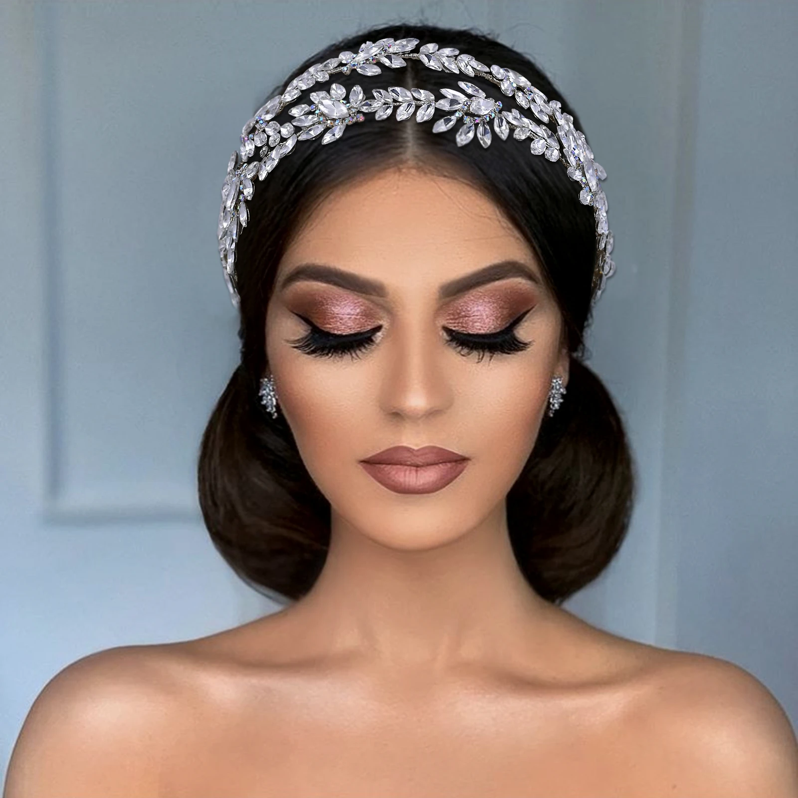 

Crystal Bridal Hair Tiara Bride Crown Wedding Hair Accessories Rhinestone Bride Headband Luxury Pageant Crown Women Head Jewelry