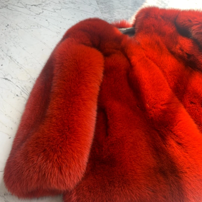 Рисунок 4 - Женская винтажная куртка из натурального Лисьего меха