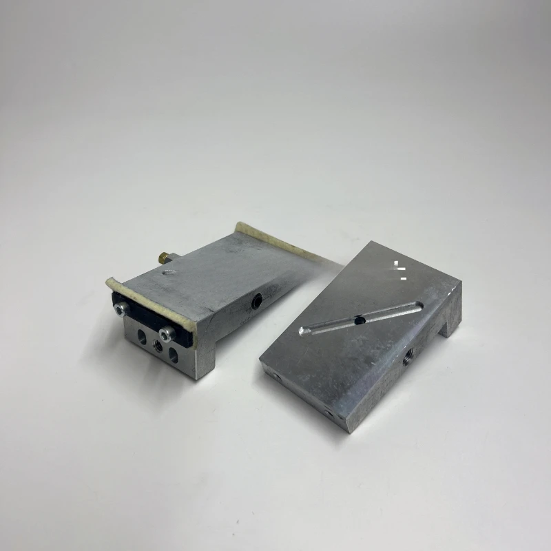 Аксессуары для литьевых машин наклонная двухплатная ножка машины 687036 XB/dynamiczny