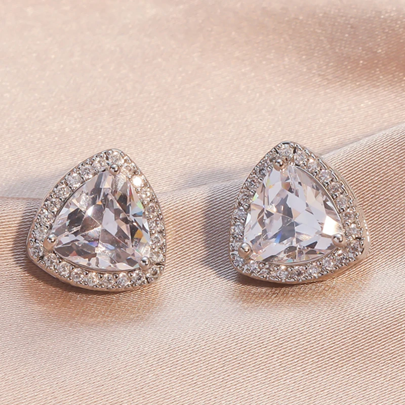 

Fashion Luxury Geometry Design Korean Earrings Shine Zircon Stud Earrings for Women Trendy Wedding Party Fashion Jewelry