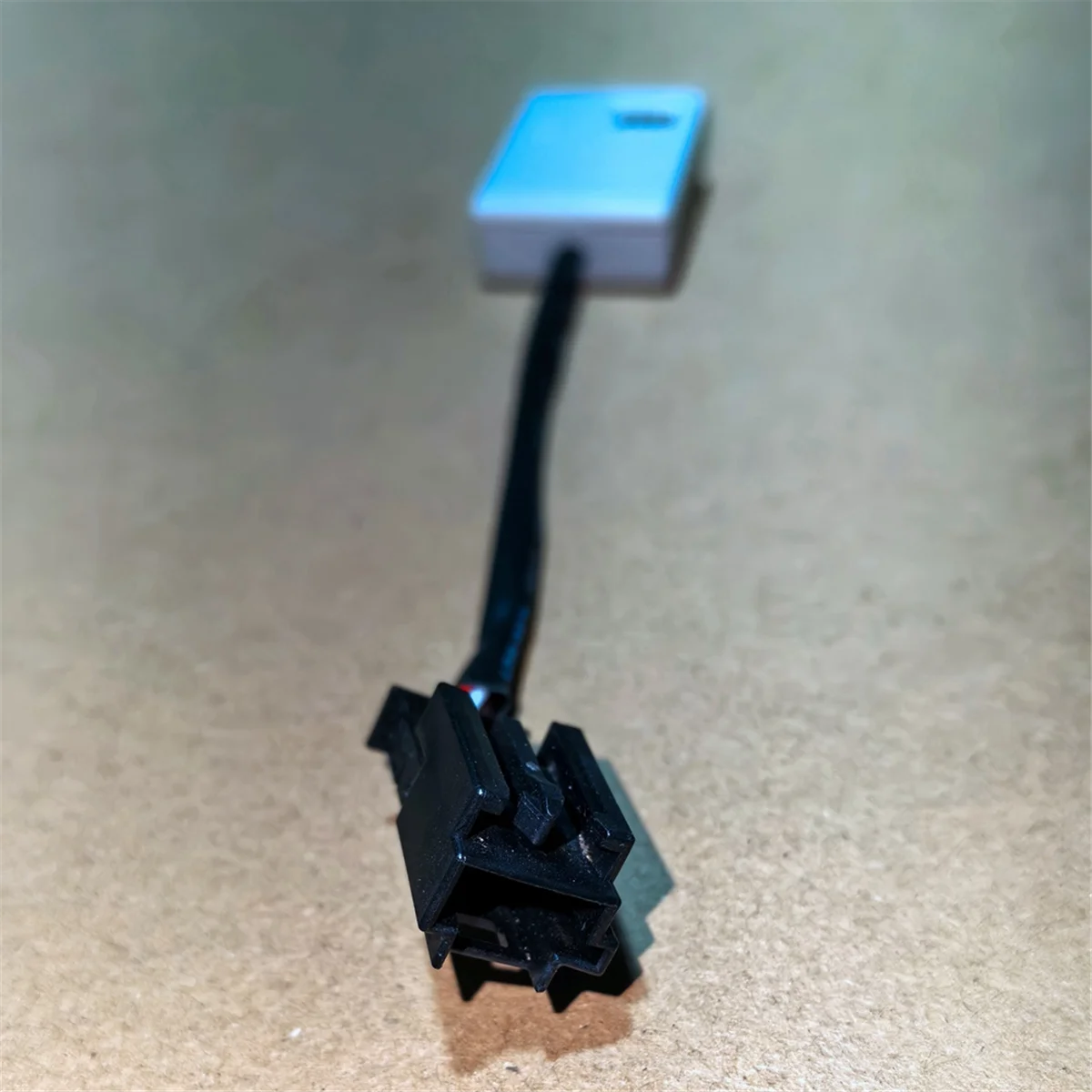 Эмулятор датчика заполнения пассажирского сиденья для Mercedes W203 W209 C Clk 2005-07