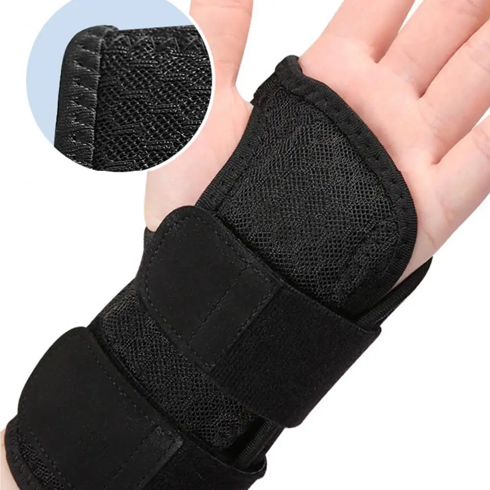 

Enlarging the tiger mouth design, the thumb stretches freely and comfortably, and is flexible and comfortable to wear