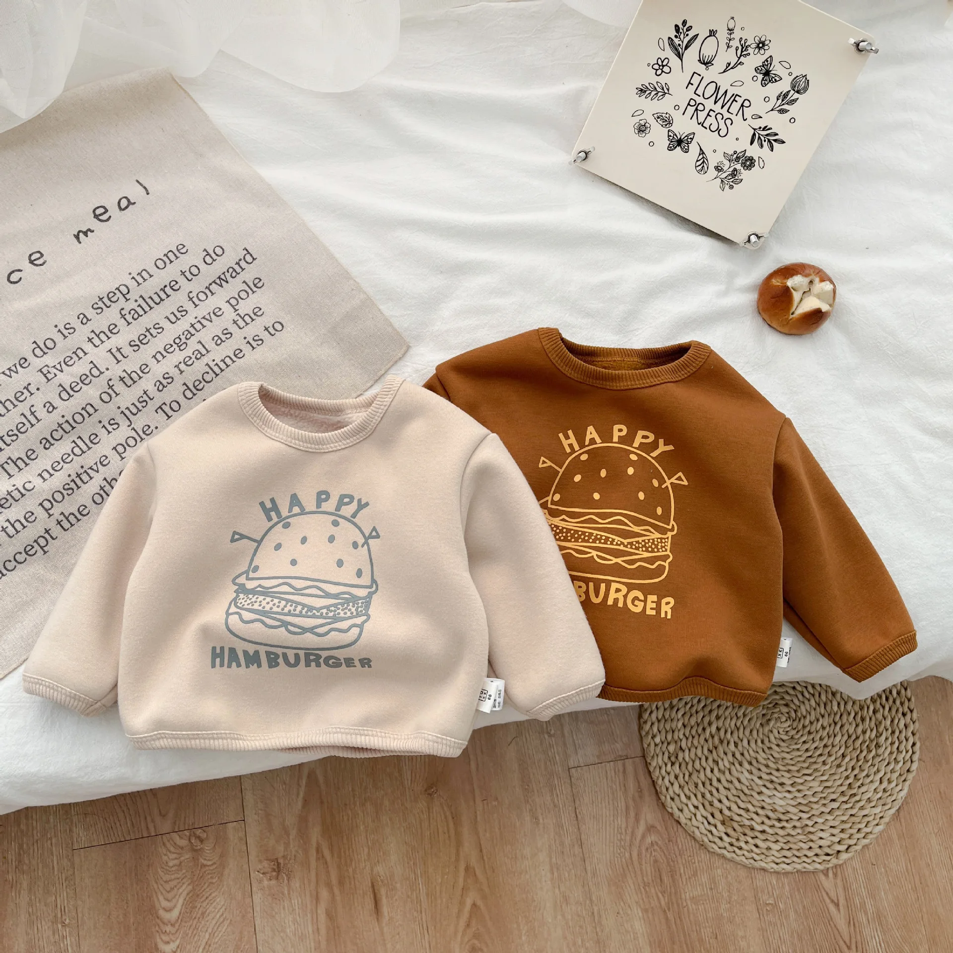 

Осенне-зимний детский флисовый теплый свитер с принтом гамбургера для девочек; Бархатные плотные топы для маленьких мальчиков; Хлопковый пуловер; Рубашка