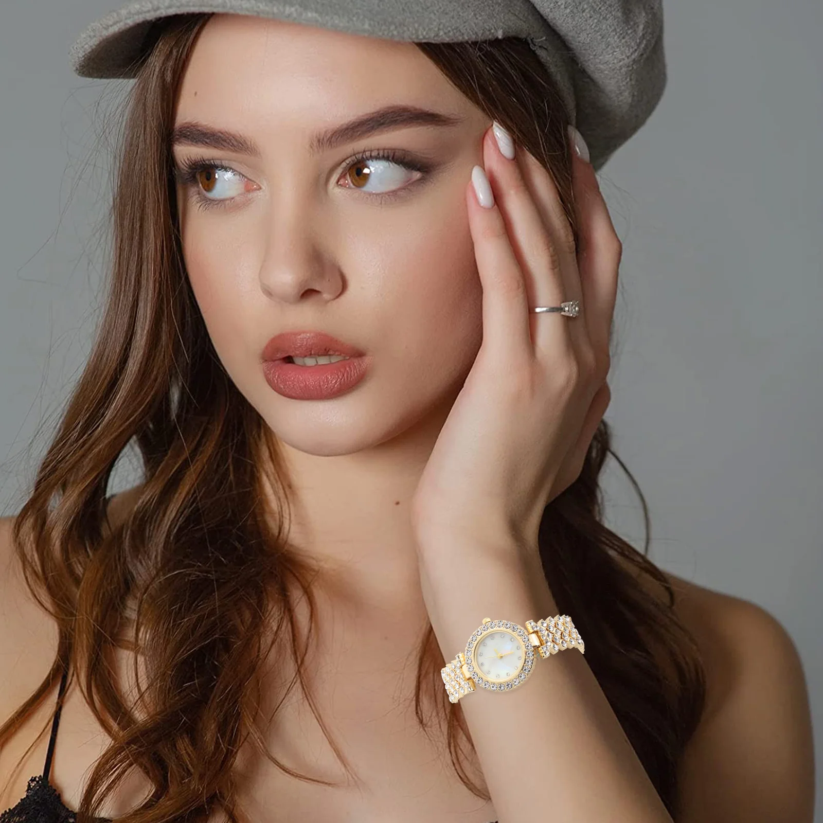 Женские часы золотые для женщин Прямая поставка золотой алмазный сплав обычное