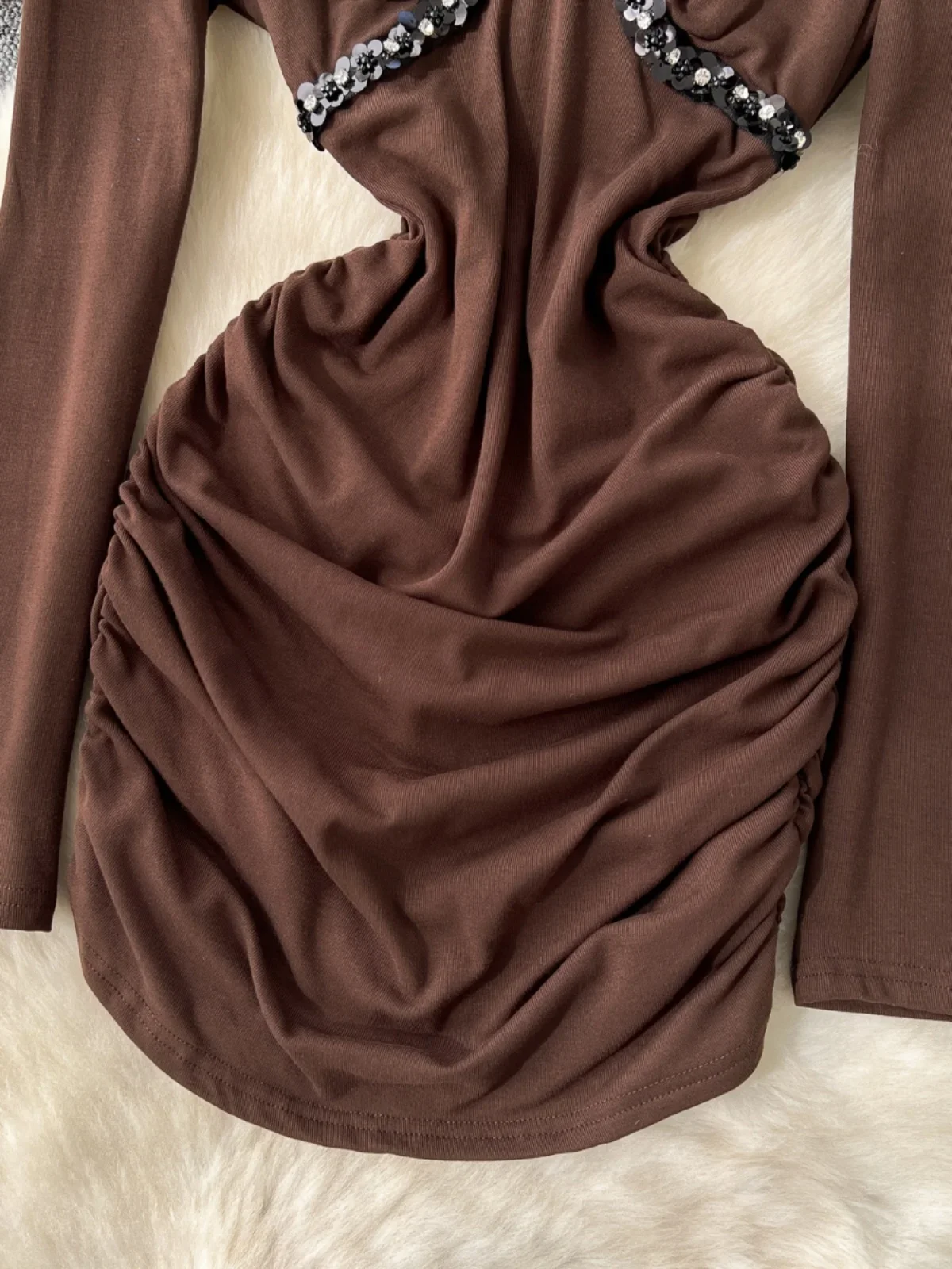 Foamlina Muse Fan Temperament Сексуальные платья с вырезом из бисера и блестками Женские