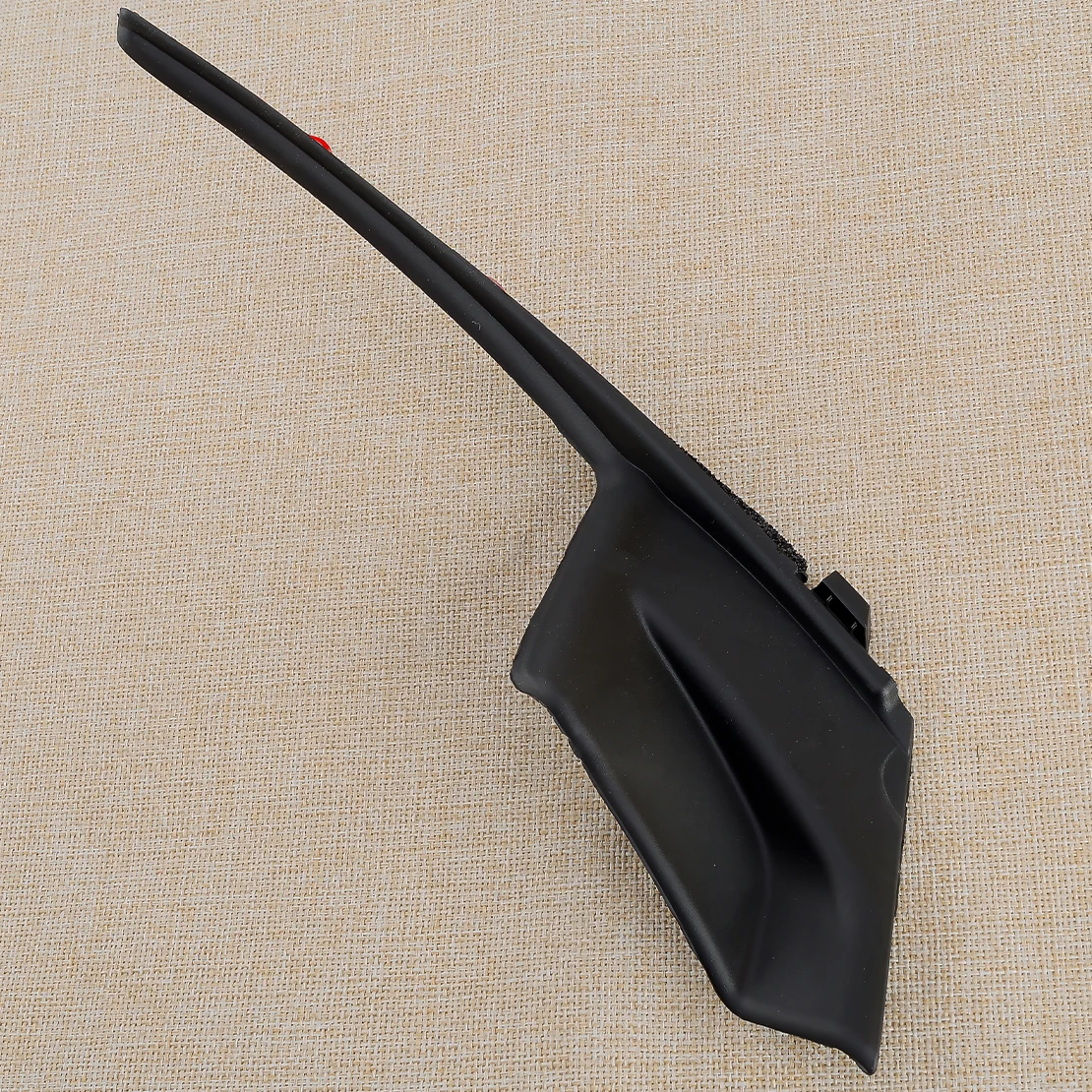 Черная левая сторона крыла уплотнительная накладка на капот 5386708020 Подходит для