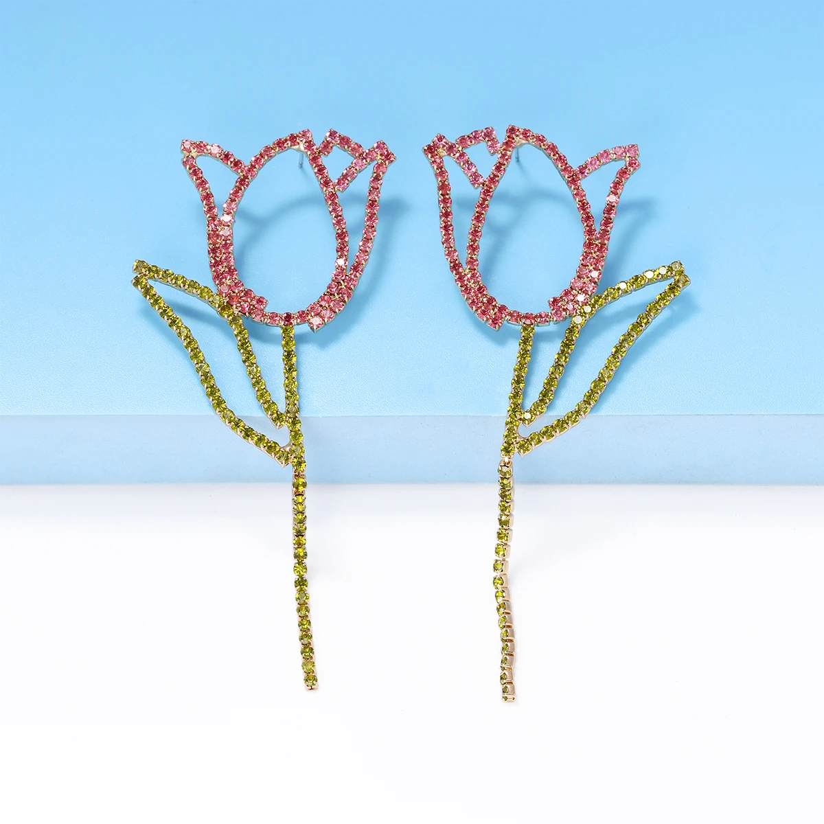 

2023 New Design Full Rhinestone Hollow-out Rose Flower Dangle Earrings For Women Fashion Banquet Party Statement Jewelry Gifts