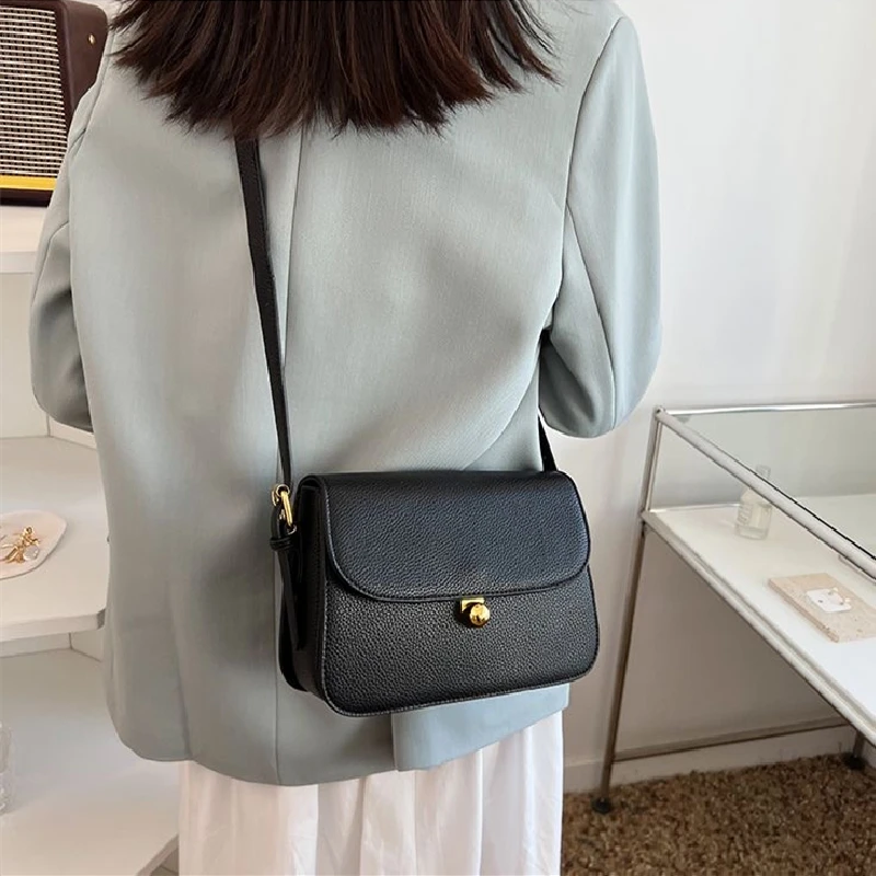 Trendy Soft PU Leather Shoulder Crossbody Bag Woman Solid Color Messenger Bags Fashion Casual Shoulder Strap Small Square Bag