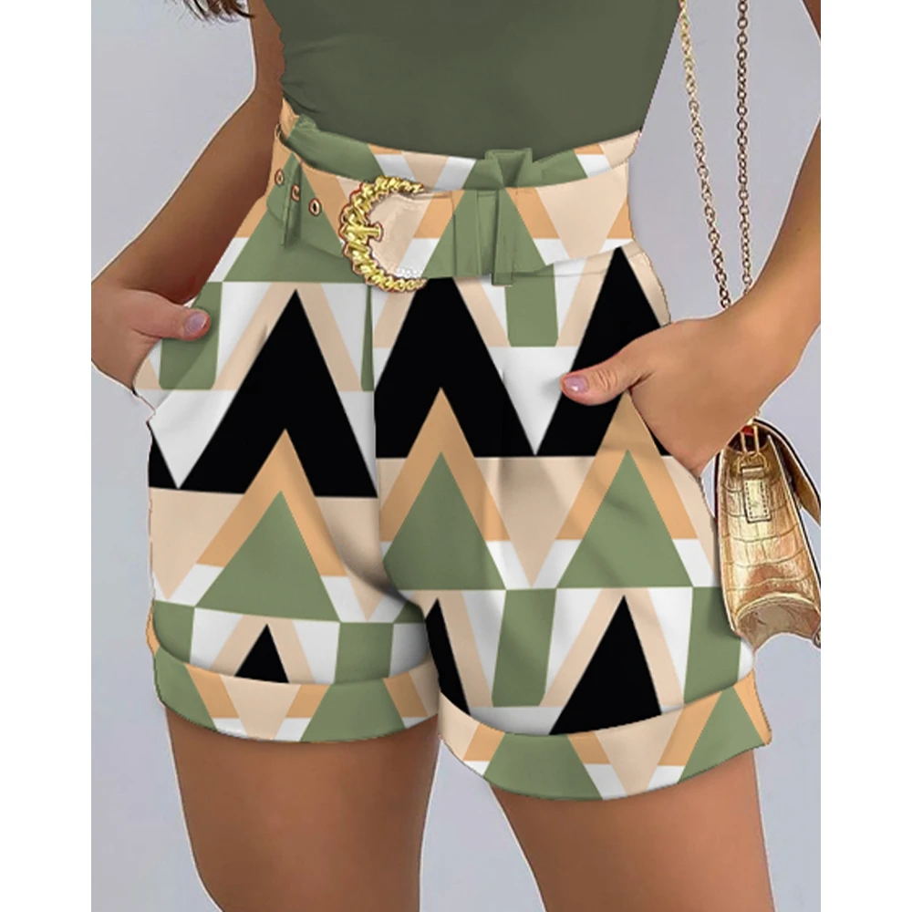 2023 Casual Two Piece Set for Women Chain Strap Tank Top & Geometric Print Shorts Set With Belt Streetwear Summer Outfits