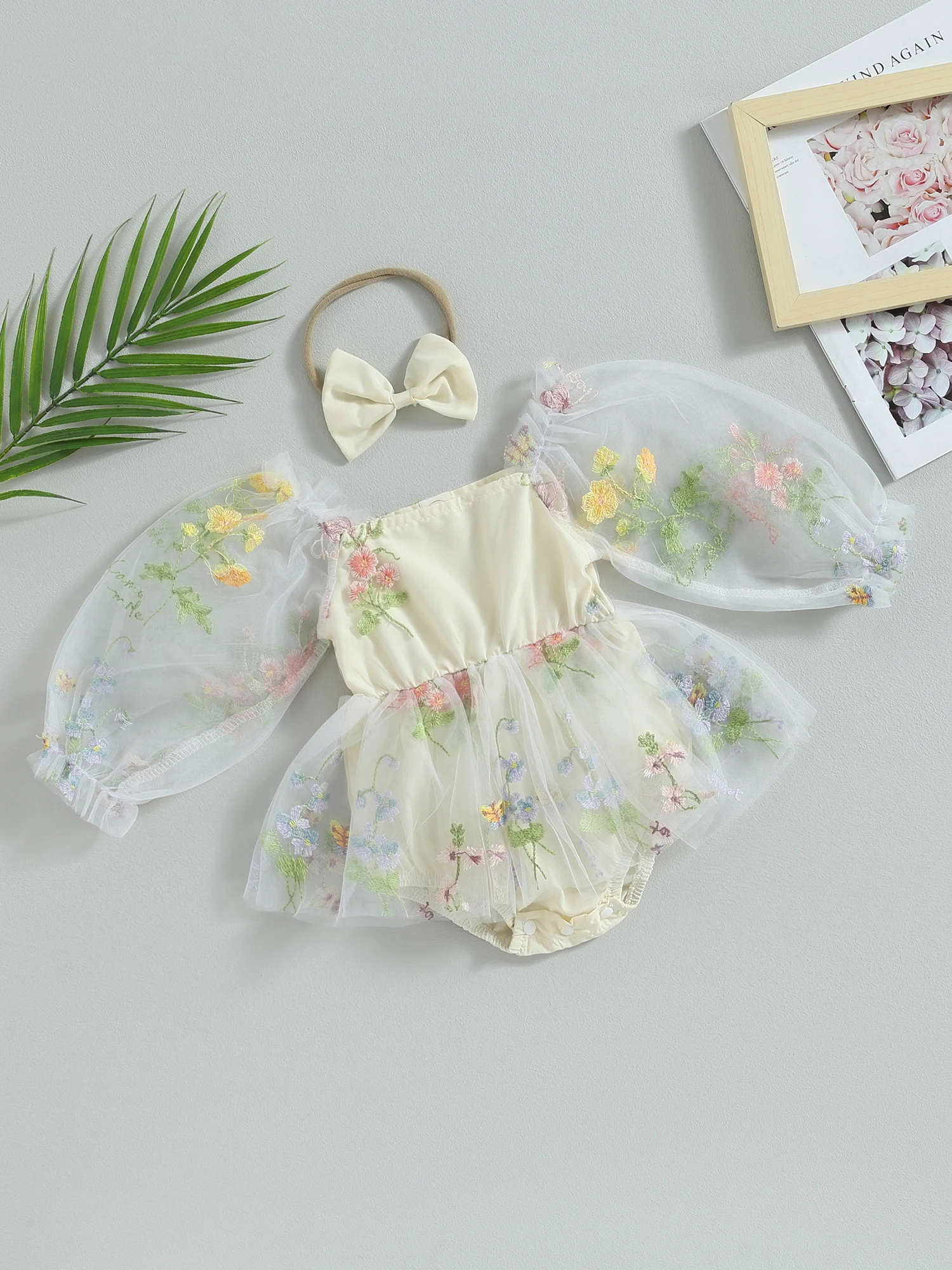 

Комплект из 3 предметов для маленьких девочек с цветочной вышивкой, сетчатый комбинезон с длинными рукавами, платье, повязка на голову и подходящая обувь для малышей, милый осенний комплект