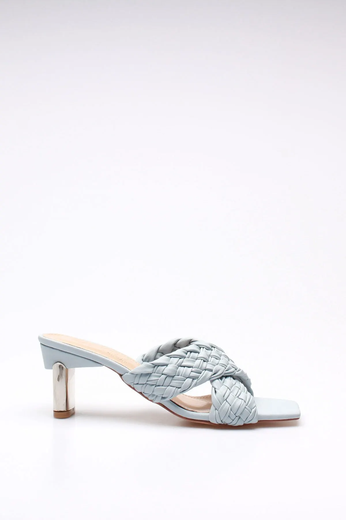

Fashion Style women's Baby Blue Leather Slippers Sandals And Slippers