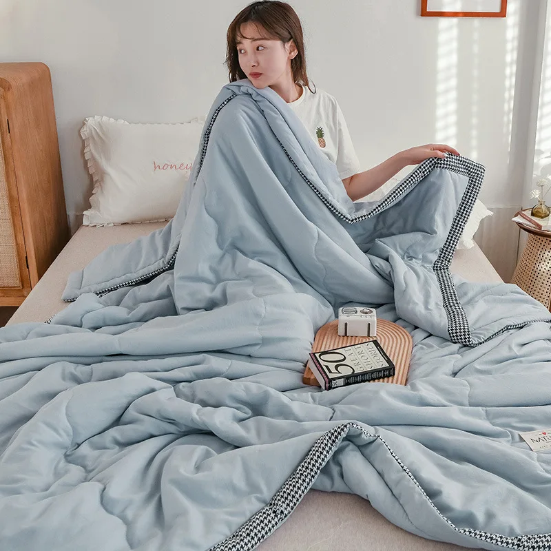 

Summer Quilt Queen King Size Bedspread Mechanical Wash Thin Blanket Solid Color Air Conditioning Quilts Single Double Quilting
