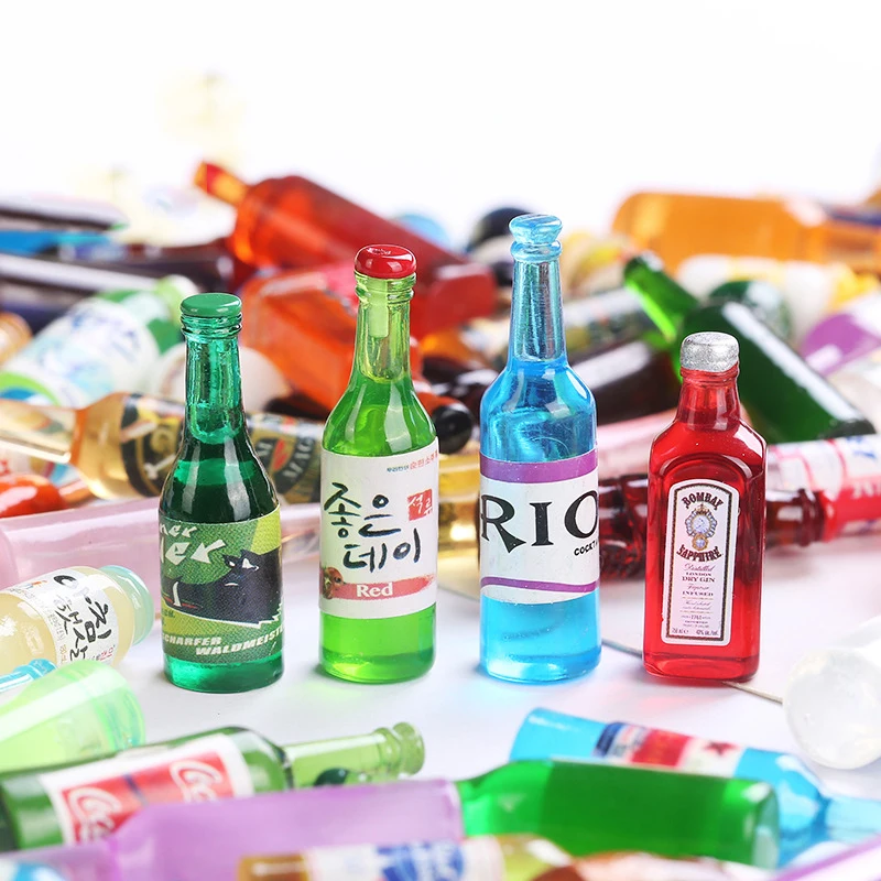 

30pcs randomly Dollhouse Miniature Drinks Bottle Wine Cup Mini Toy For Home Decoration Fridge Magne Little Night Light Accessori