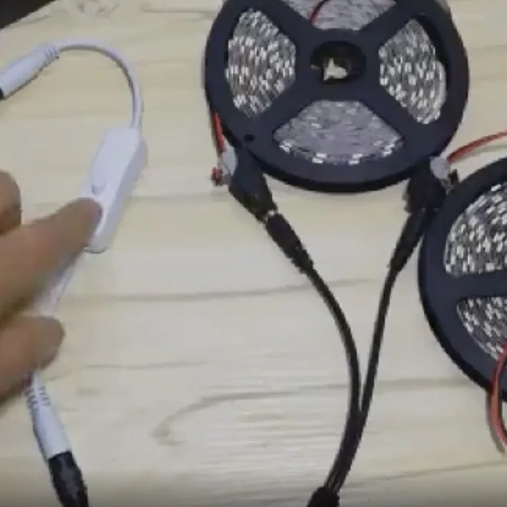 Светодиодная лента с сенсорным выключателем