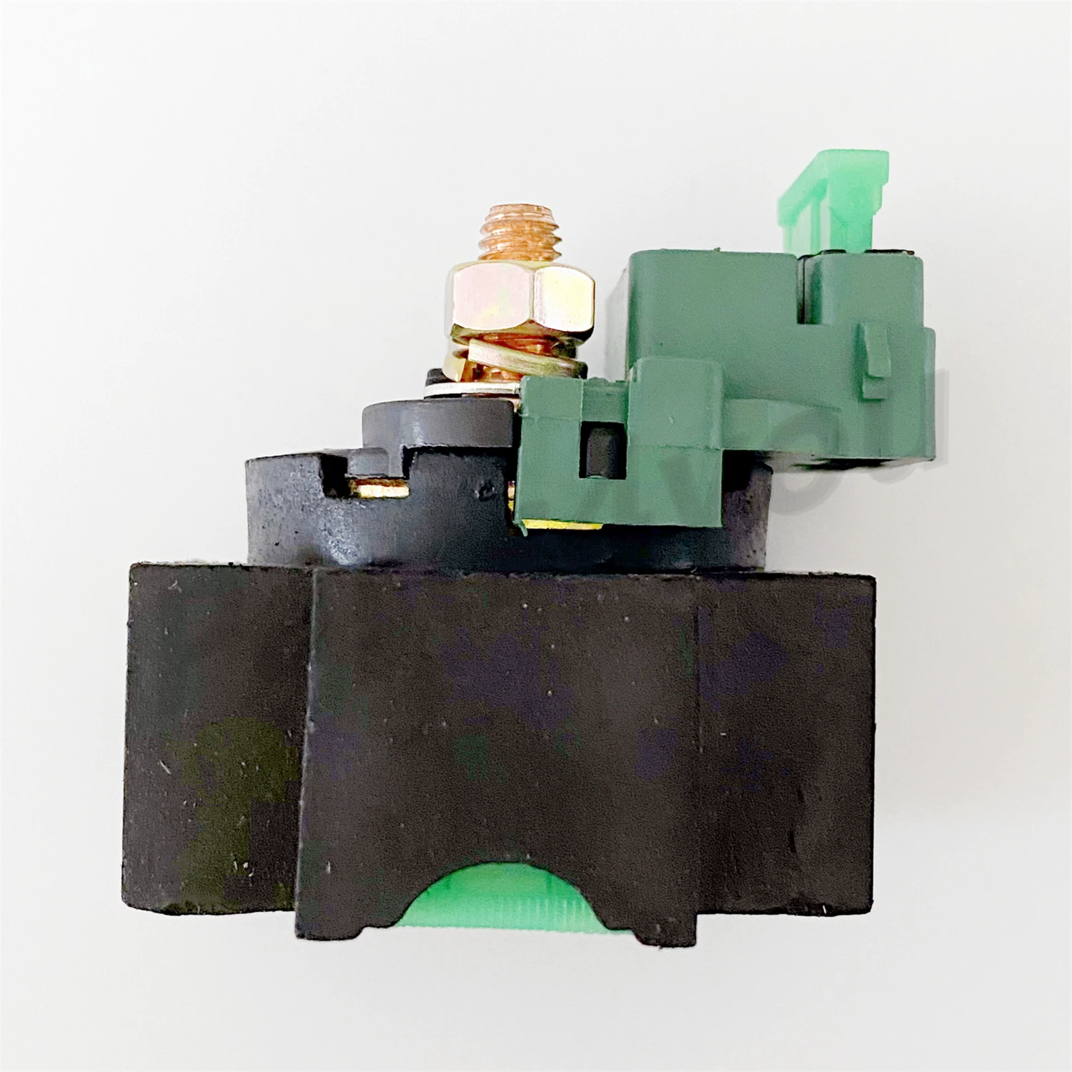 Рисунок 4 - Соленоидное пусковое реле для скутера