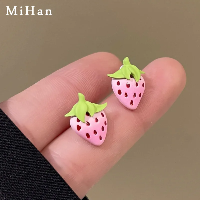 

Mihan Trendy Jewelry Strawberry Earrings 925 Silver Needle Pretty Sweet Korean Temperament Pink Stud Earrings For Women Gift