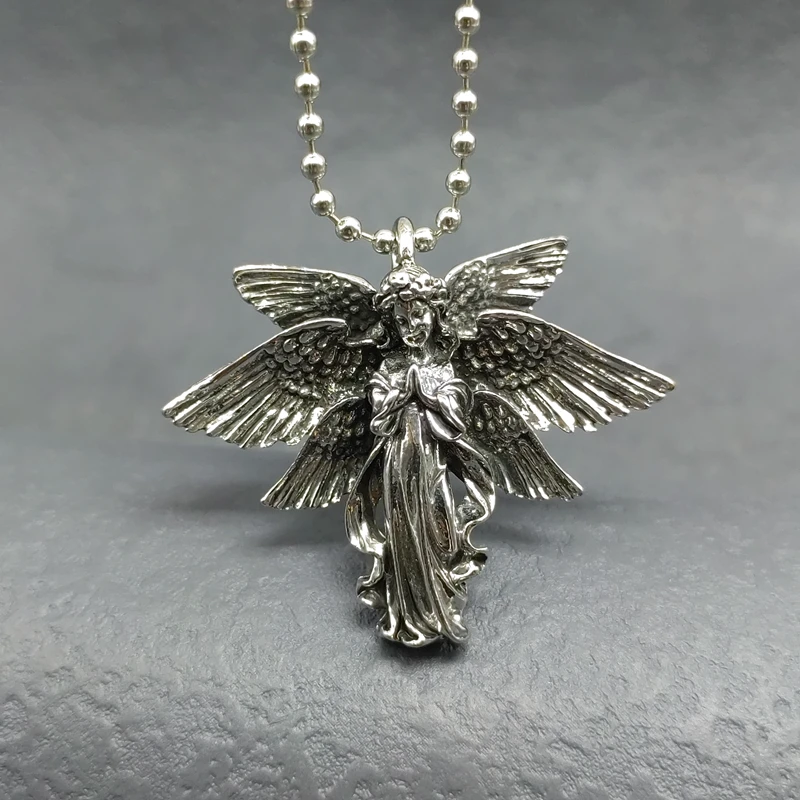 

2022 Vintage Dark Six Winged Angel Necklace Personality Niche Original High Street Vintage Pendant Lovers Necklace
