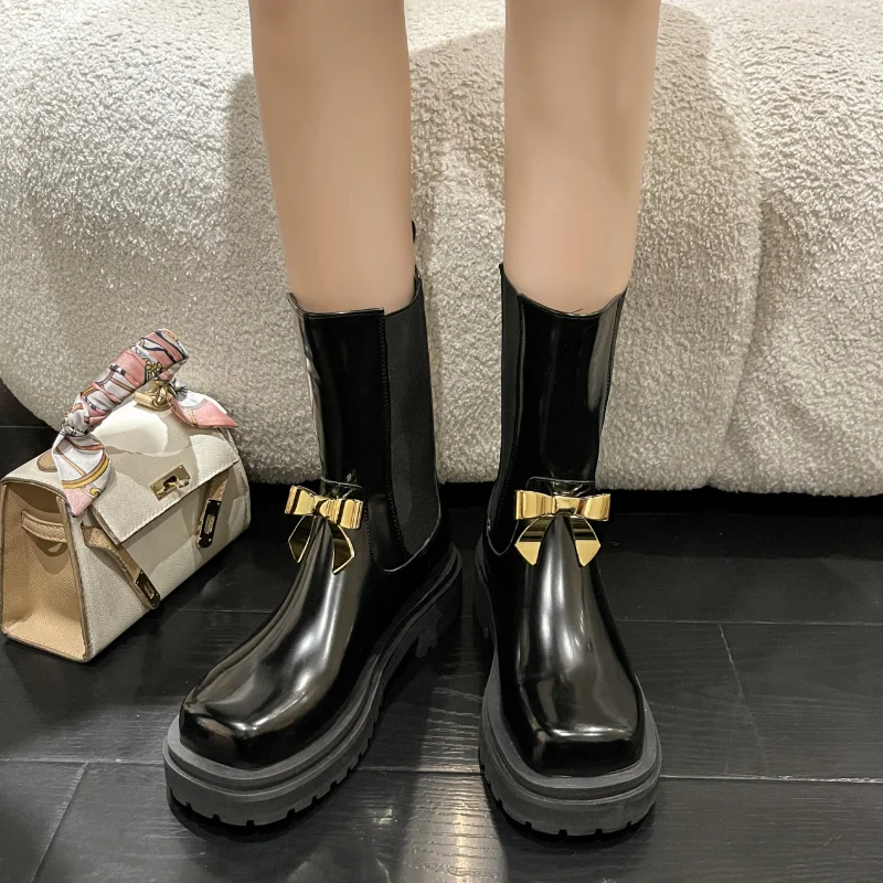 2023 New Winter Women's Boots Fashion Thick Sole Bow New Boots Warm Chain Thick Designer Botas Mujer Boots Women Platform Shoes